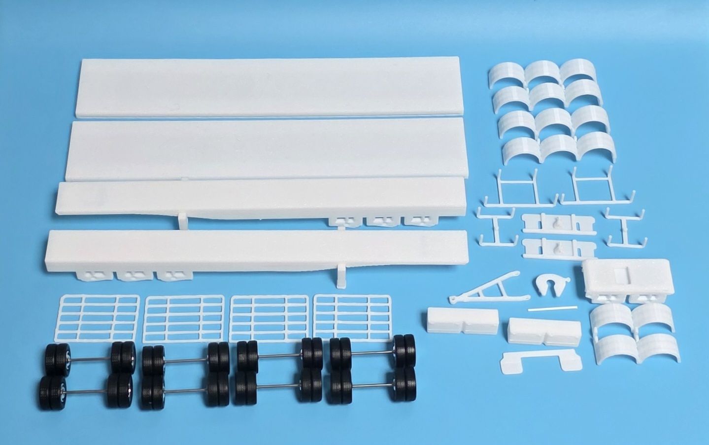 Kit: Double Flattop Road-Train set